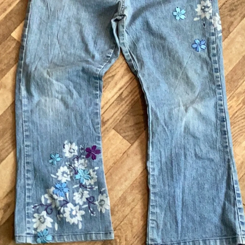 🌵Arizona Jeans Co. Embroidered JEANS 😎 Really COOL ⚠️ SZ  8-10 IMO